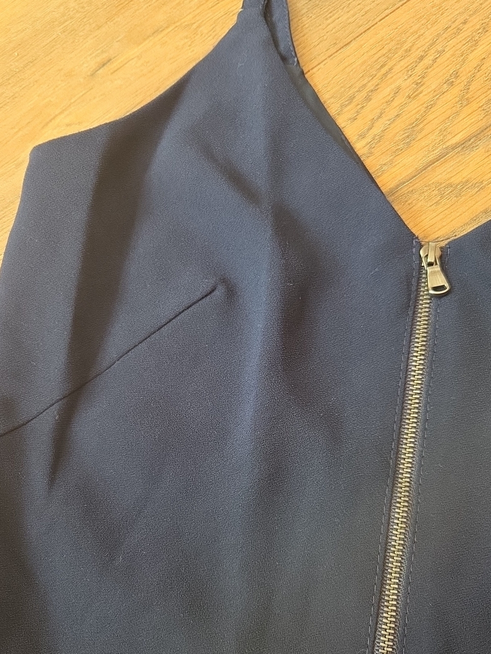 TRINA TURK Jeanette Romper Navy - Picture 2 of 6